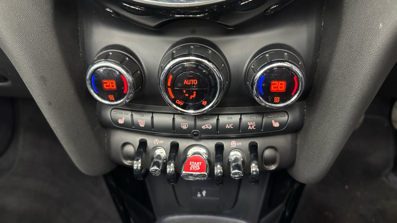 MINI Convertible 2.0 Cooper S Exclusive II 2dr Petrol Convertible